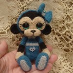 cute bear with blue bow